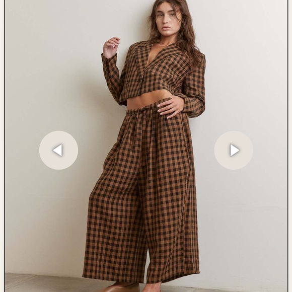 amente Jackets & Blazers - Amente cropped brown plaid linen jacket